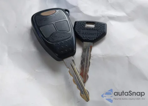 2005 Chrysler Town & Country Lx z USA, uszkodzony, nr VIN 2C4GP44R25R103041